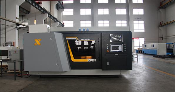 簡述光纖激光切割機的工作原理