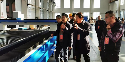 東港鎮區、鎮人大代表、政協委員視察洲翔企業共謀經濟社會發展新局面