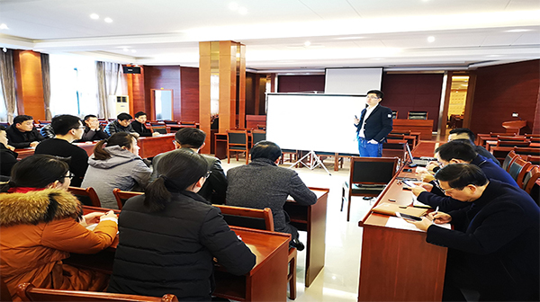 打好收官戰，備戰開門紅—2018年度銷售收官暨2019年開門紅啟動大會