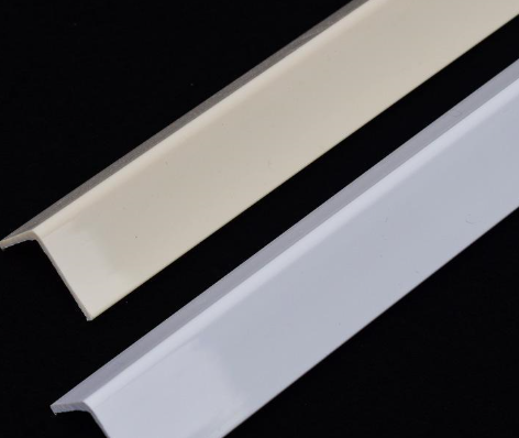 PVC塑料陽角線增白用鈦白粉好還是增白劑好？